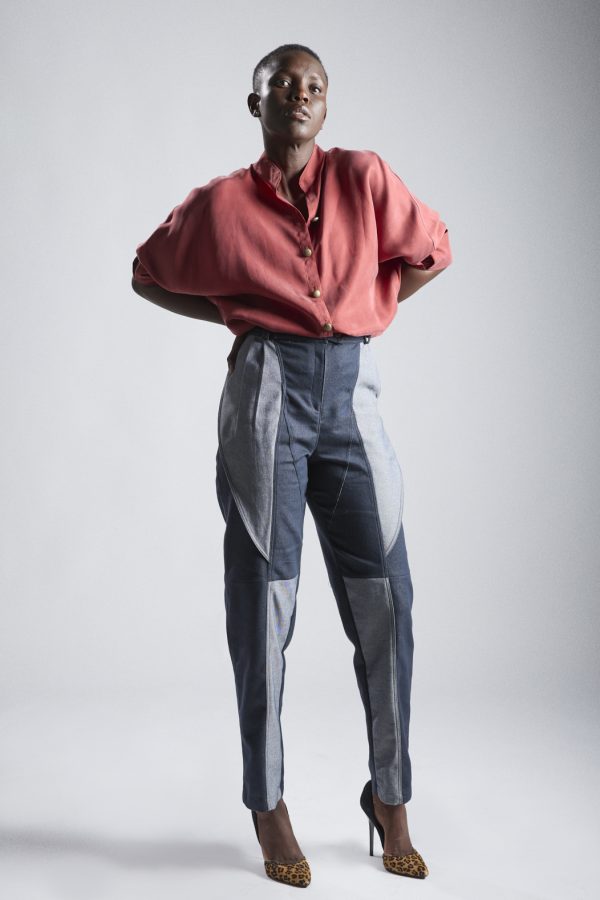 pantalón vaquero jackson, estilo retro, cortes de colores y figuras en denim coleccion paloma lajud ss24