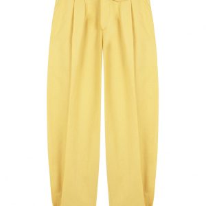 pantalon chino abombado con cinturilla ancha y alta, detalle de botones en el borde inferior, tejido de lino color amarillo