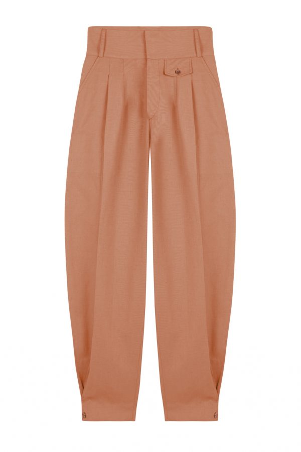 pantalon chino abombado con cinturilla ancha y alta, detalle de botones en el borde inferior, tejido de lino color caldero naranja o ladrillo